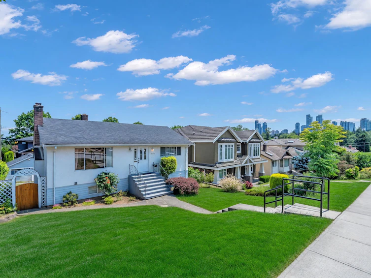 4438 Darwin Avenue, Burnaby, BC, V5G 3E6 - 6
