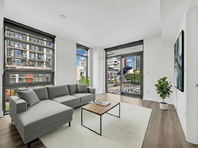 304-6608 Sussex Avenue - 3
