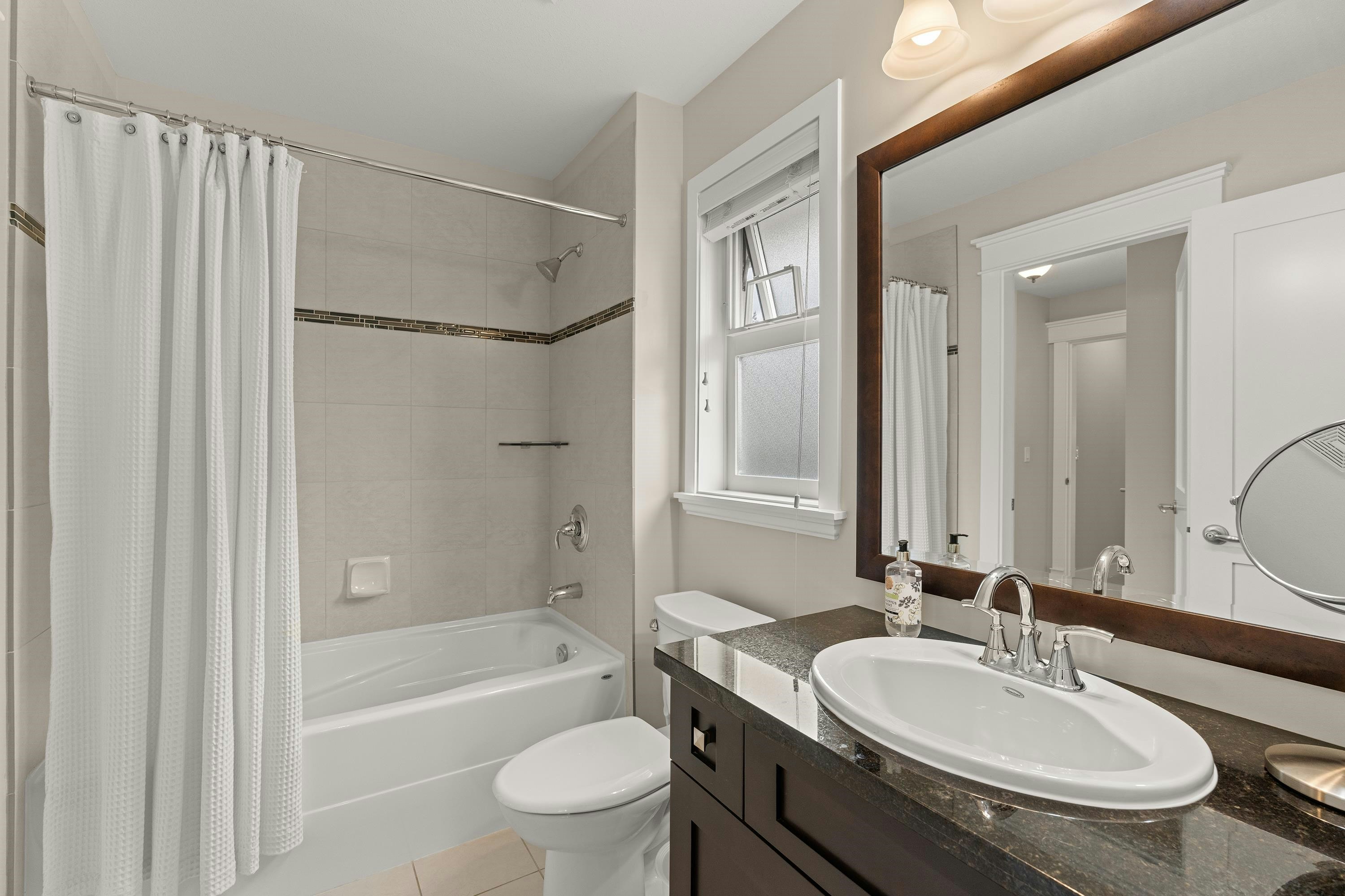 2653 164 Street, Surrey, BC, V3Z 0E2 - 24