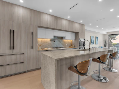 502 E 5th Street - 5