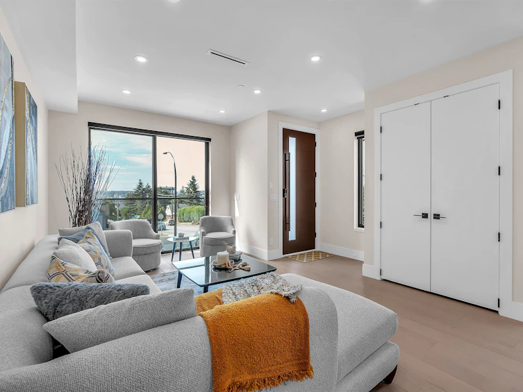 502 E 5th Street, North Vancouver, BC, V7L 1M4 - 6