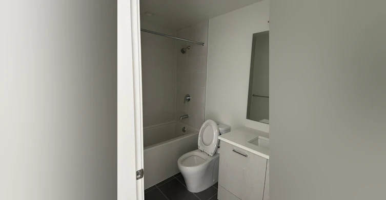 525-10777 138 Street, Surrey, BC, V3T 0T5 - 8