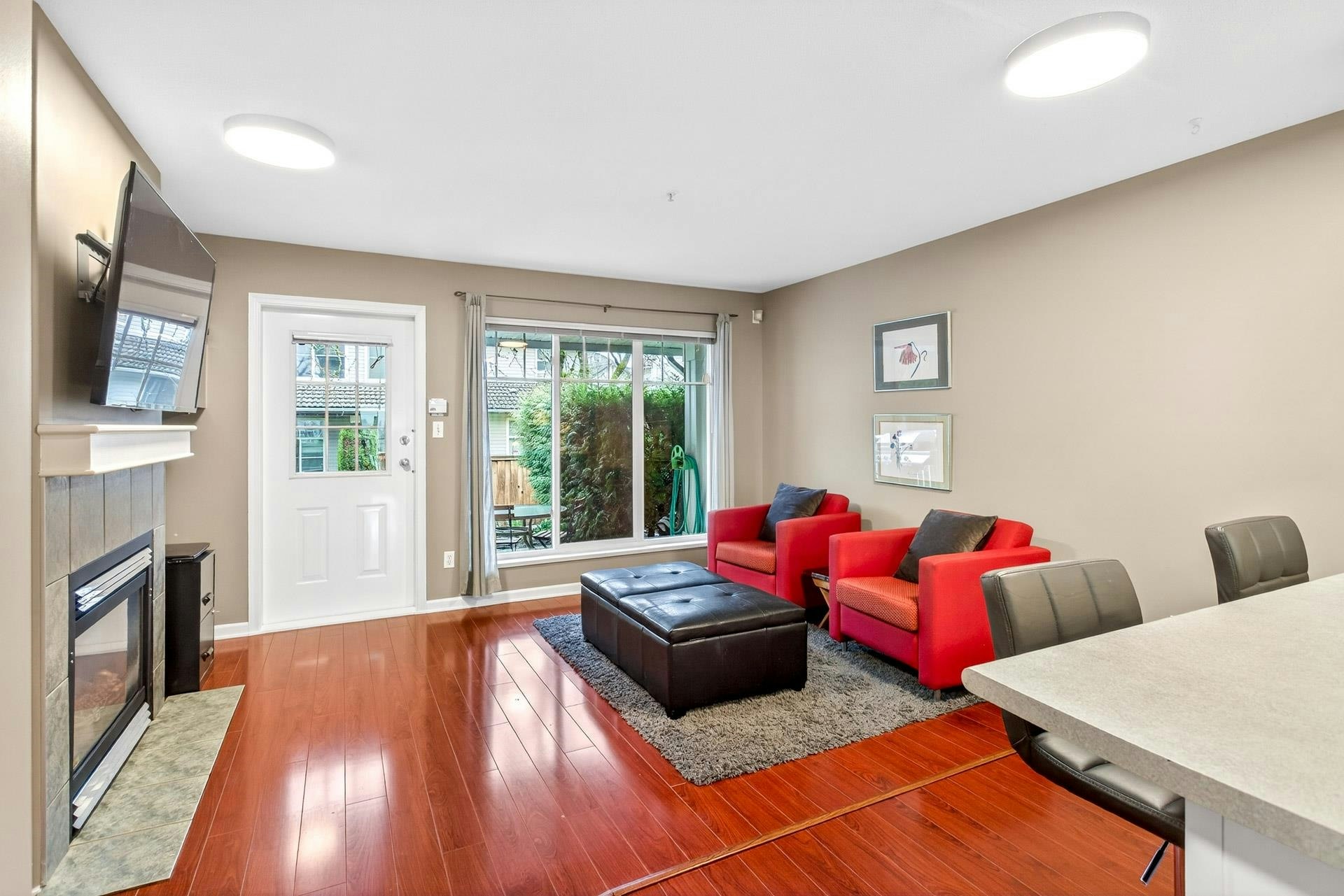 36-2927 Fremont Street - 2