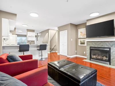36-2927 Fremont Street - 4