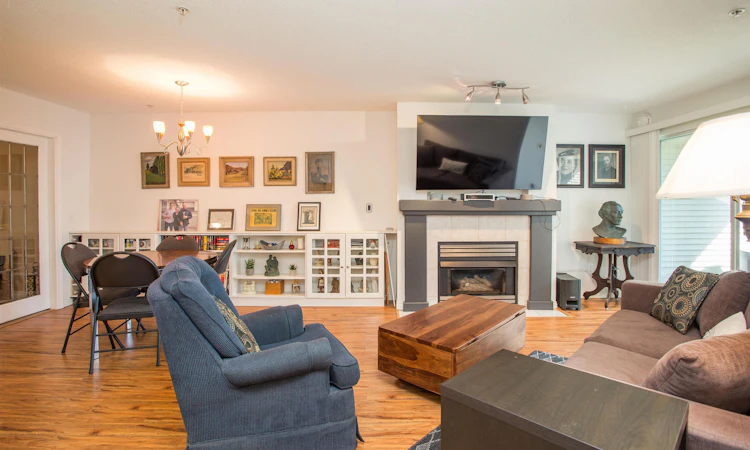 221-19528 Fraser Highway