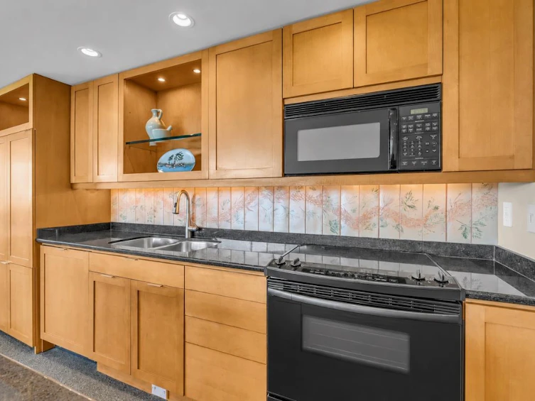 1101-2077 Nelson Street, Vancouver, BC, V6G 2Y2 - 13