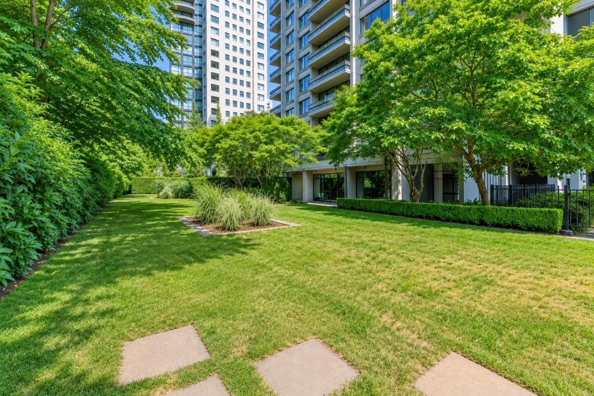 1101-2077 Nelson Street, Vancouver, BC, V6G 2Y2 - 25