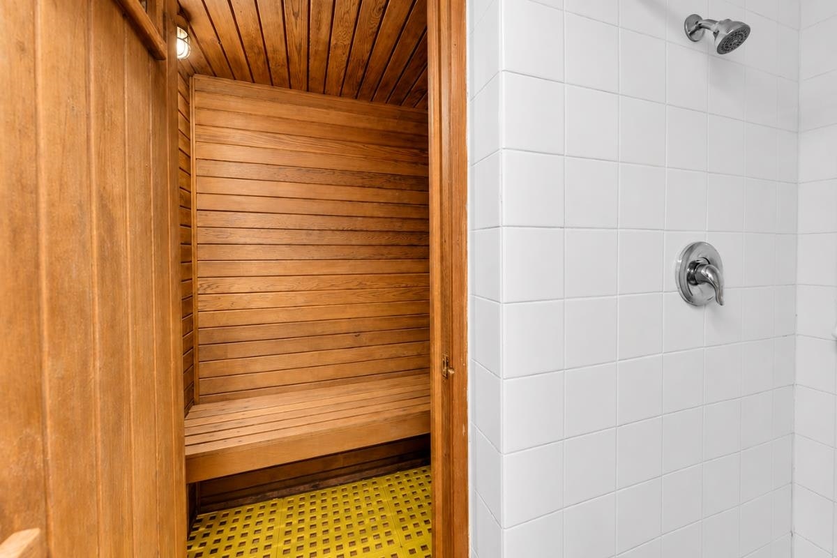 1101-2077 Nelson Street, Vancouver, BC, V6G 2Y2 - 23