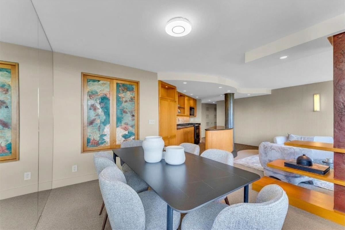 1101-2077 Nelson Street, Vancouver, BC, V6G 2Y2 - 10