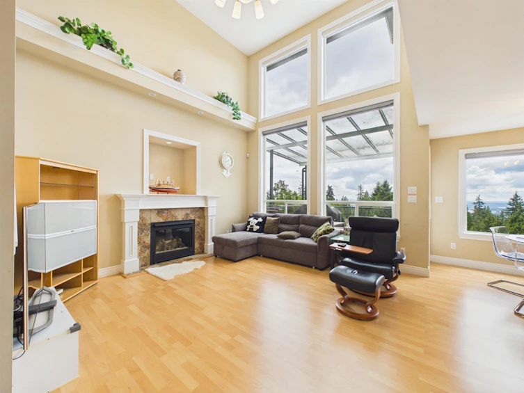 3010 Maplewood Court, Coquitlam, BC, V3E 3P3 - 8