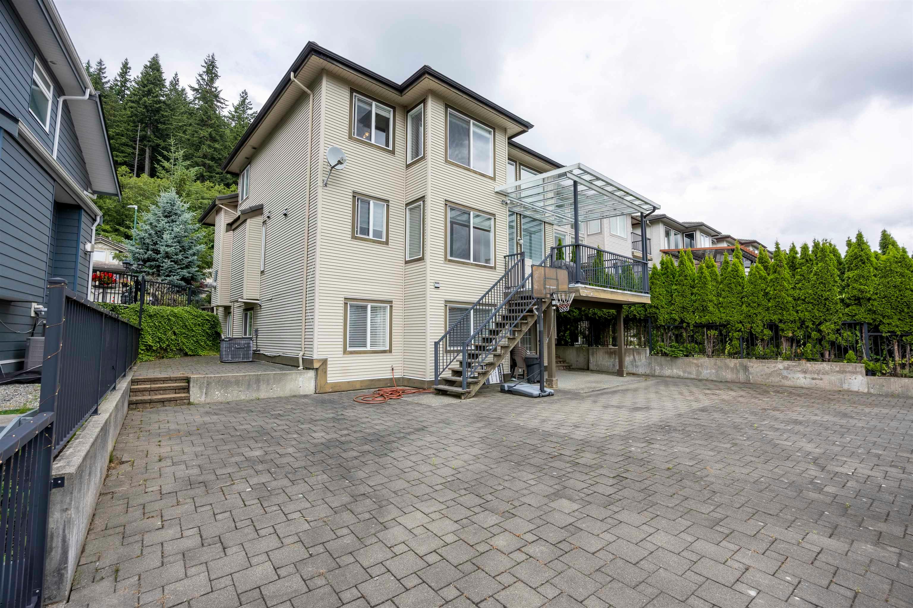 3010 Maplewood Court, Coquitlam, BC, V3E 3P3 - 35