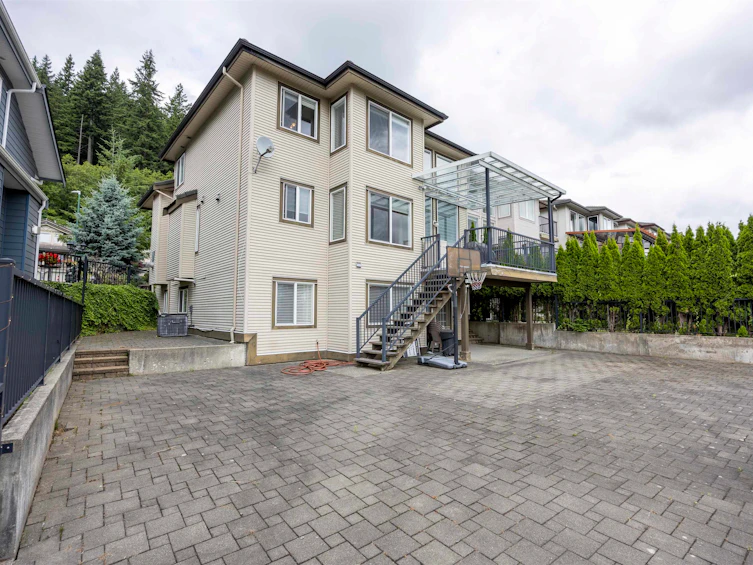 3010 Maplewood Court, Coquitlam, BC, V3E 3P3 - 35