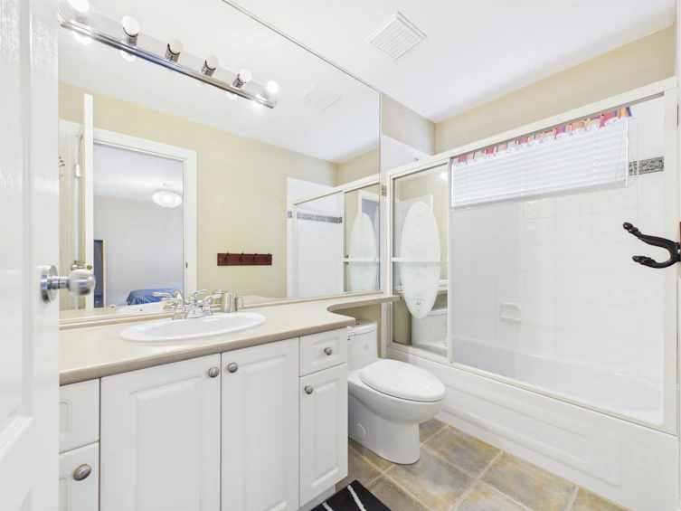 3010 Maplewood Court, Coquitlam, BC, V3E 3P3 - 20