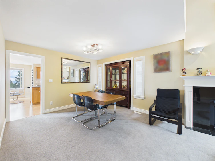 3010 Maplewood Court, Coquitlam, BC, V3E 3P3 - 4