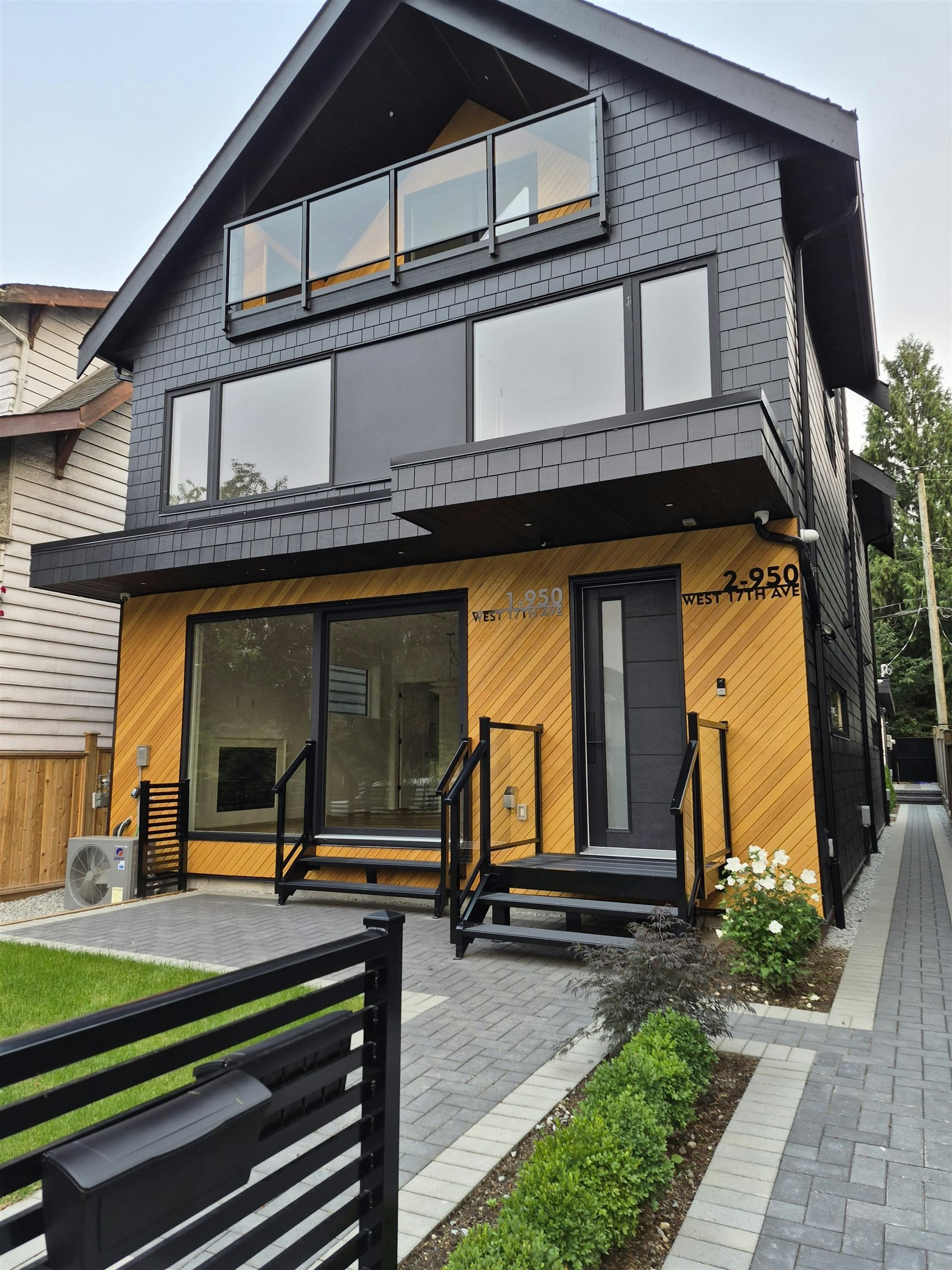 1-950 W 17th Avenue, Vancouver, BC, V5Z 1V4