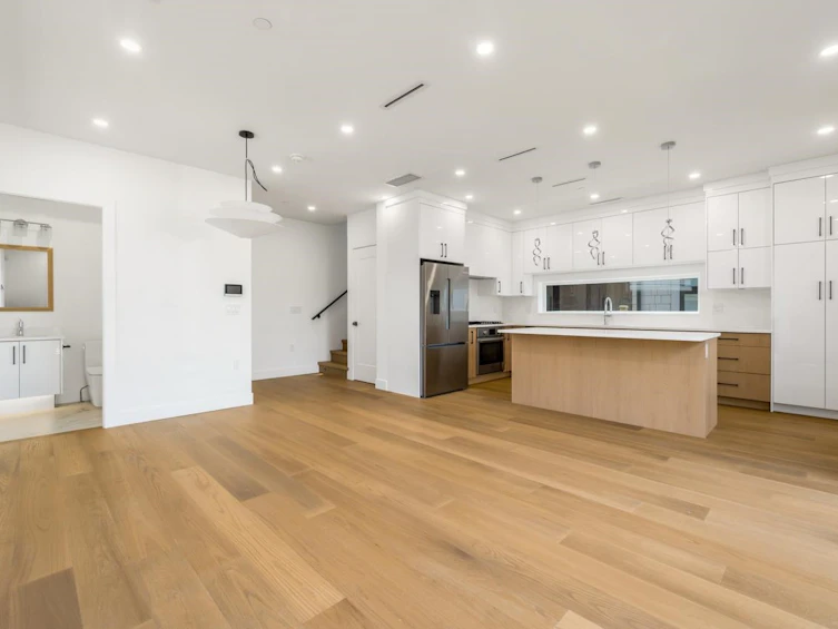 1-950 W 17th Avenue, Vancouver, BC, V5Z 1V4 - 12