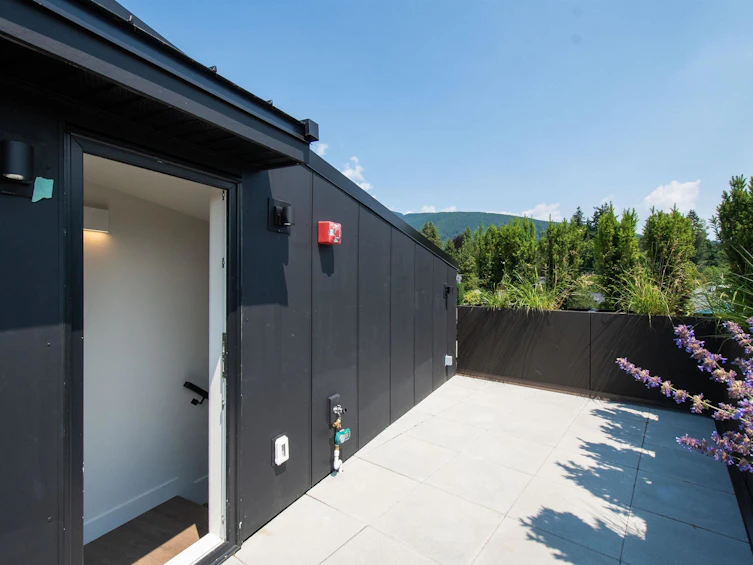 3181 Canfield Crescent, North Vancouver, BC, V7R 2V9 - 26