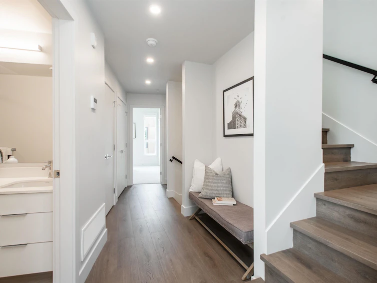 3181 Canfield Crescent, North Vancouver, BC, V7R 2V9 - 25
