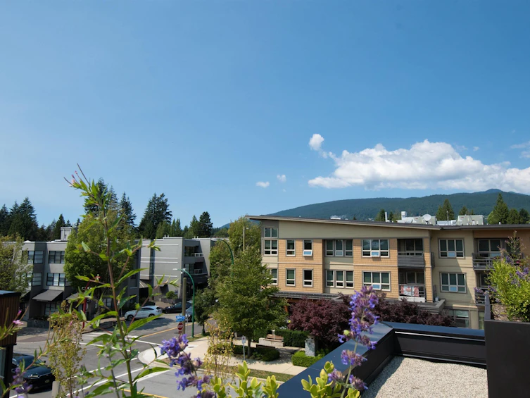3181 Canfield Crescent, North Vancouver, BC, V7R 2V9 - 30