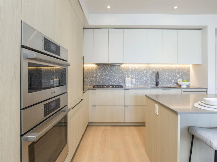 PH522-2471 St. George Street, Vancouver, BC, V5T 1W9 - 6
