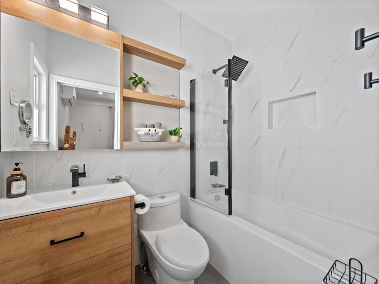 4273 Quebec Street, Vancouver, BC, V5V 3L1 - 19