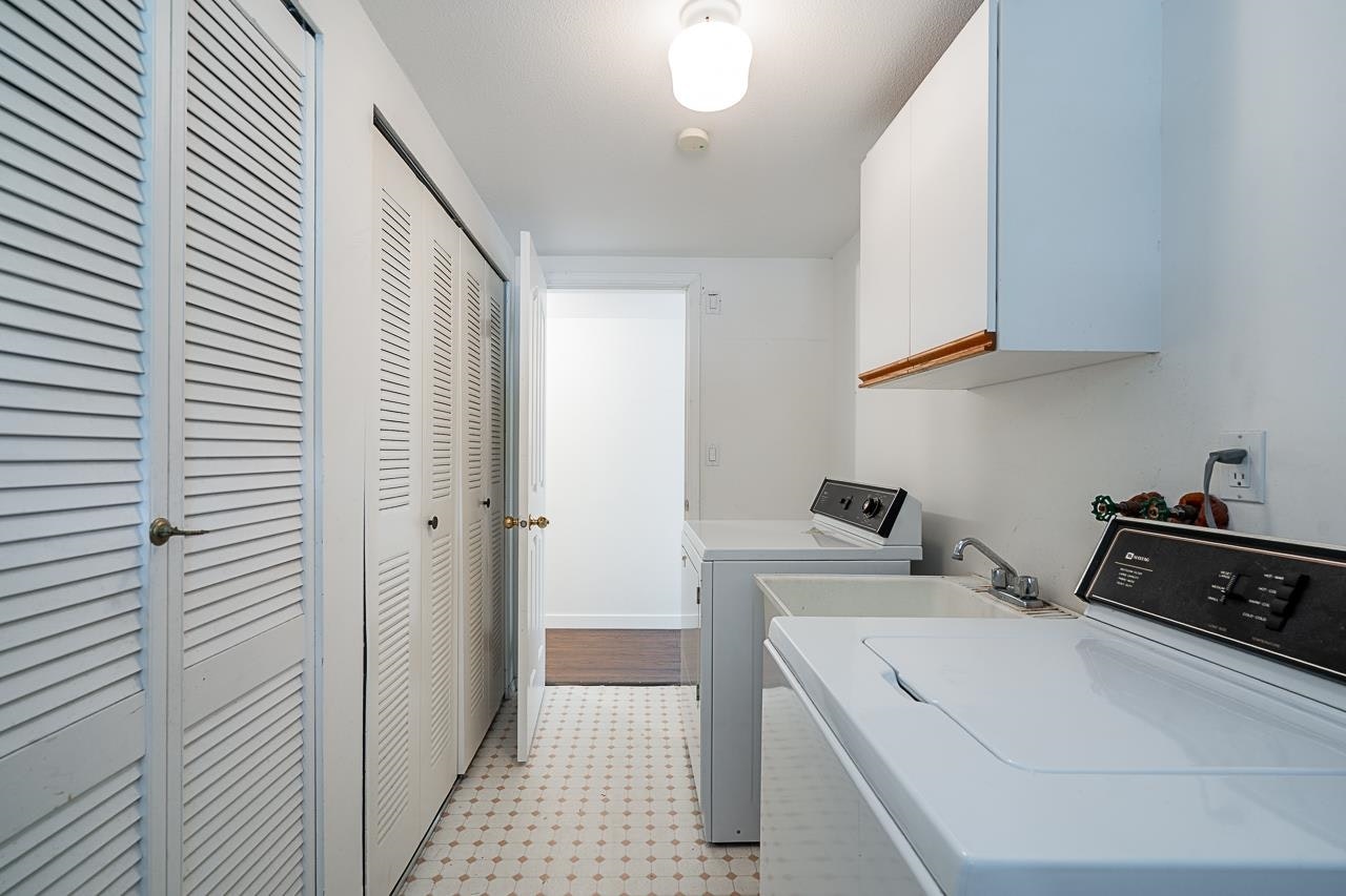 3315 El Casa Court, Coquitlam, BC, V3E 2P9 - 22