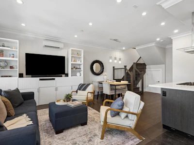 1336 E 23 Avenue - 5