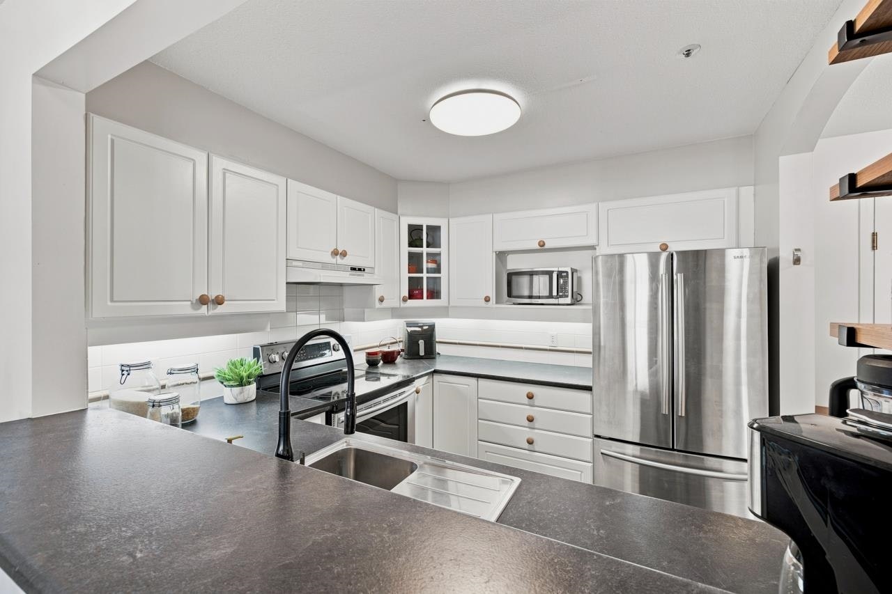 204-20125 55a Avenue, Langley, BC, V3A 8L6 - 6