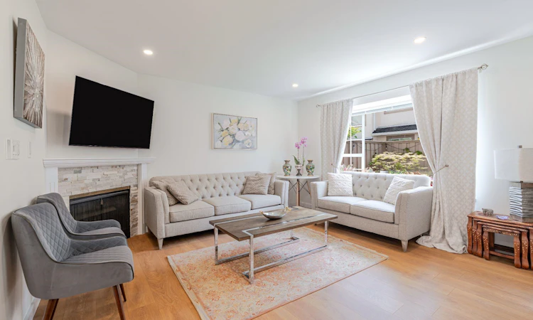 16-901 W 17th Street
