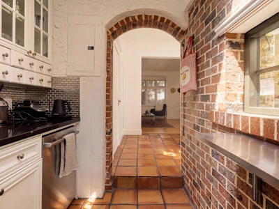 2636 Hemlock Street - 5