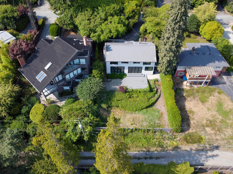 2234 Palmerston Avenue, West Vancouver, BC, V7V 2V8 - 3