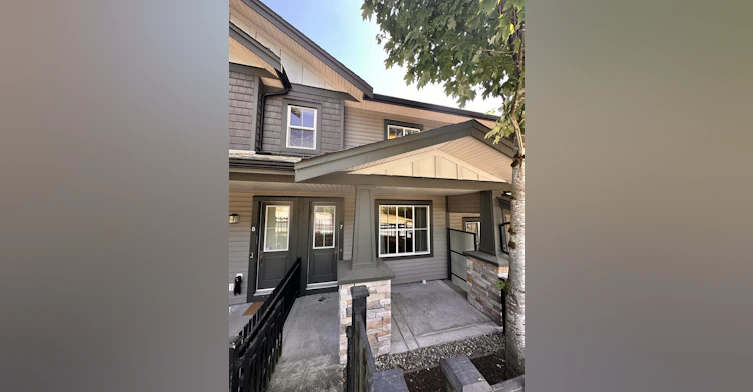 7-11176 Gilker Hill, Maple Ridge, BC, V2W 0G5