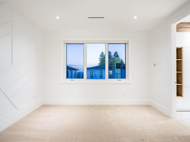 13528 14 Avenue, Surrey, BC, V4A 5H5 - 13