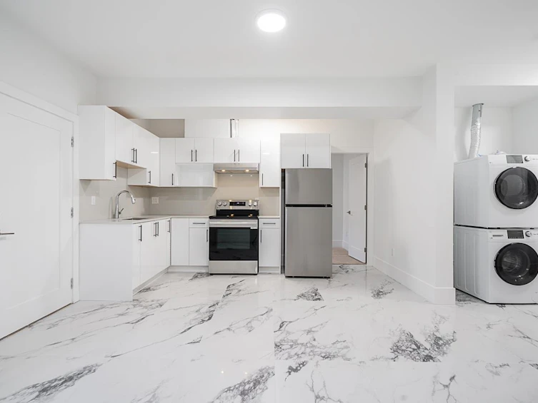 13528 14 Avenue, Surrey, BC, V4A 5H5 - 34