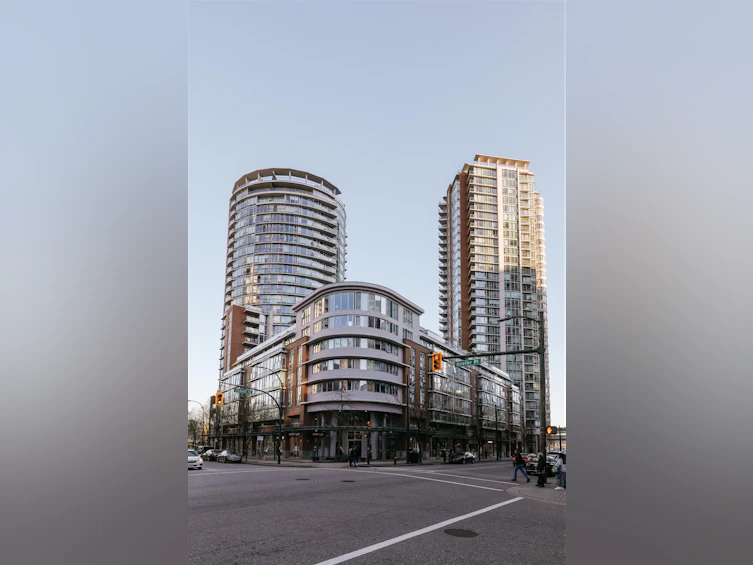 711-618 Abbott Street, Vancouver, BC, V6B 0B9 - 26