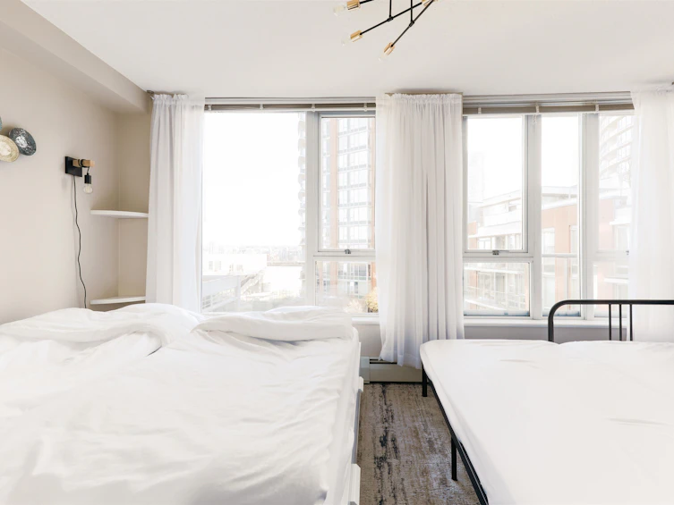 711-618 Abbott Street, Vancouver, BC, V6B 0B9 - 17