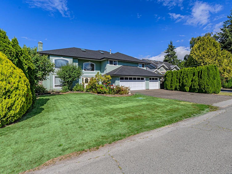 8511 Littlemore Place, Richmond, BC, V7C 3Y7 - 2