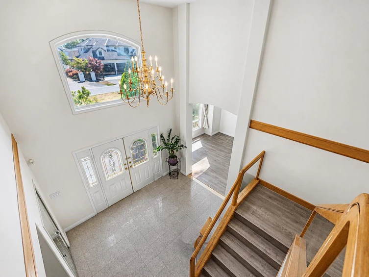 8511 Littlemore Place, Richmond, BC, V7C 3Y7 - 4