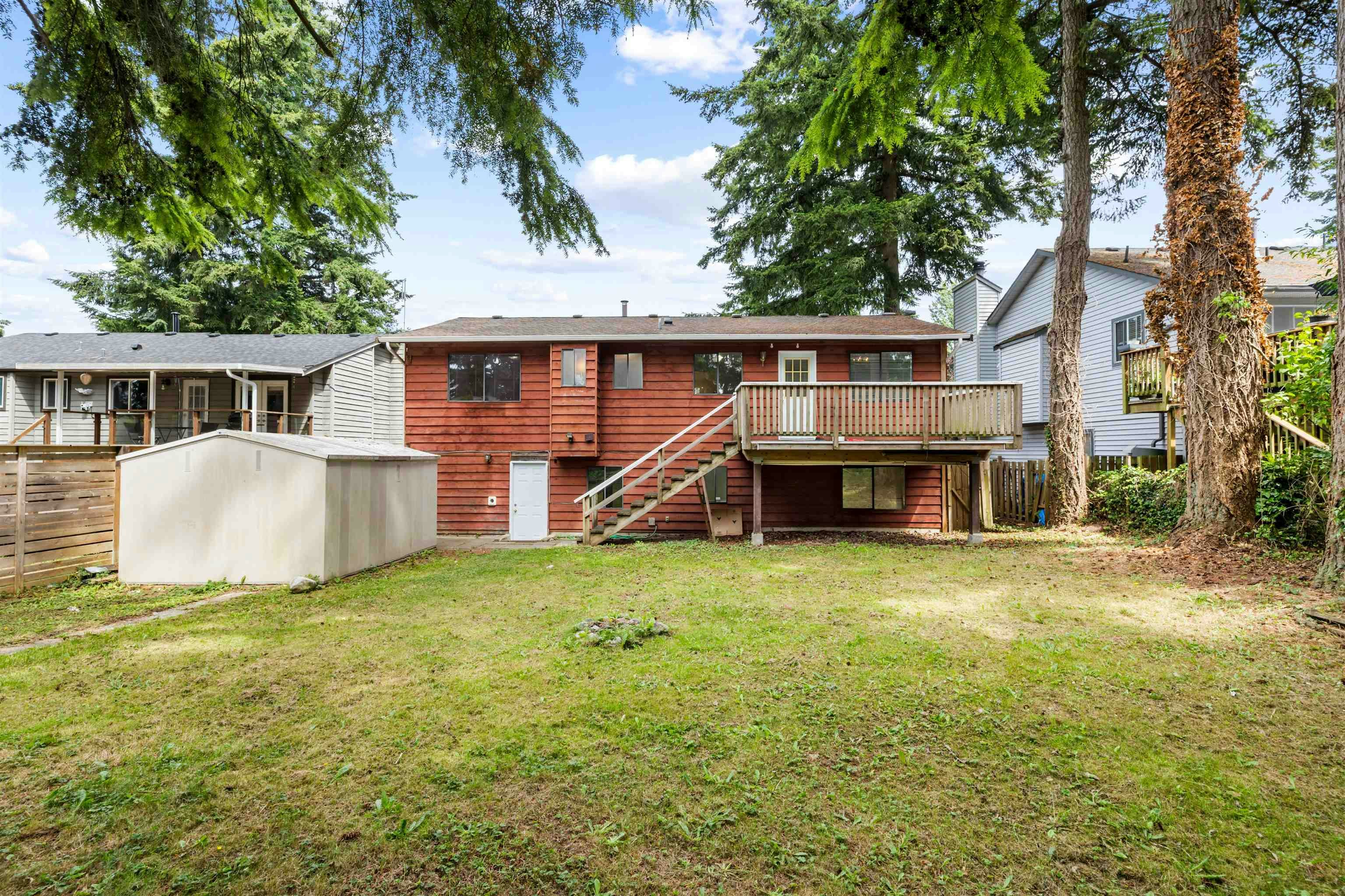 2235 152a Street, Surrey, BC, V4A 4P9 - 14