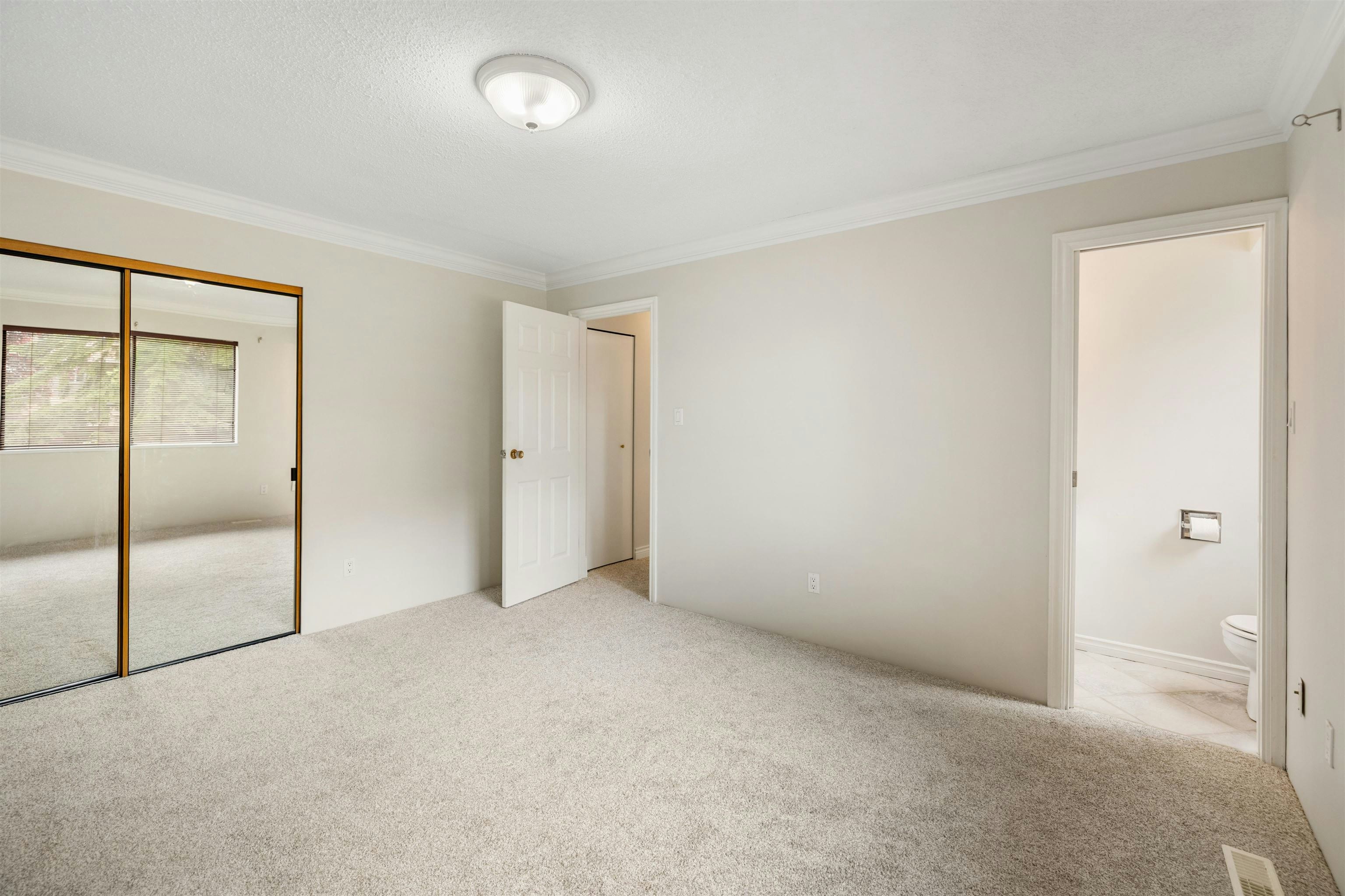 2235 152a Street, Surrey, BC, V4A 4P9 - 26