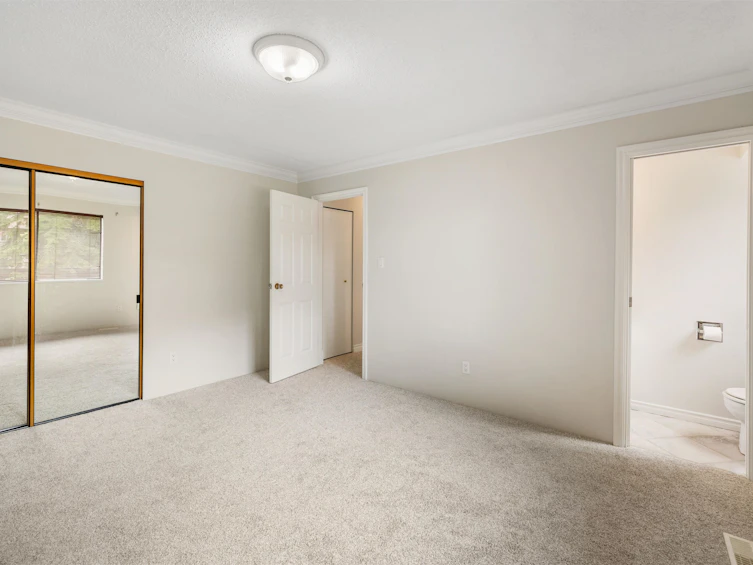 2235 152a Street, Surrey, BC, V4A 4P9 - 26