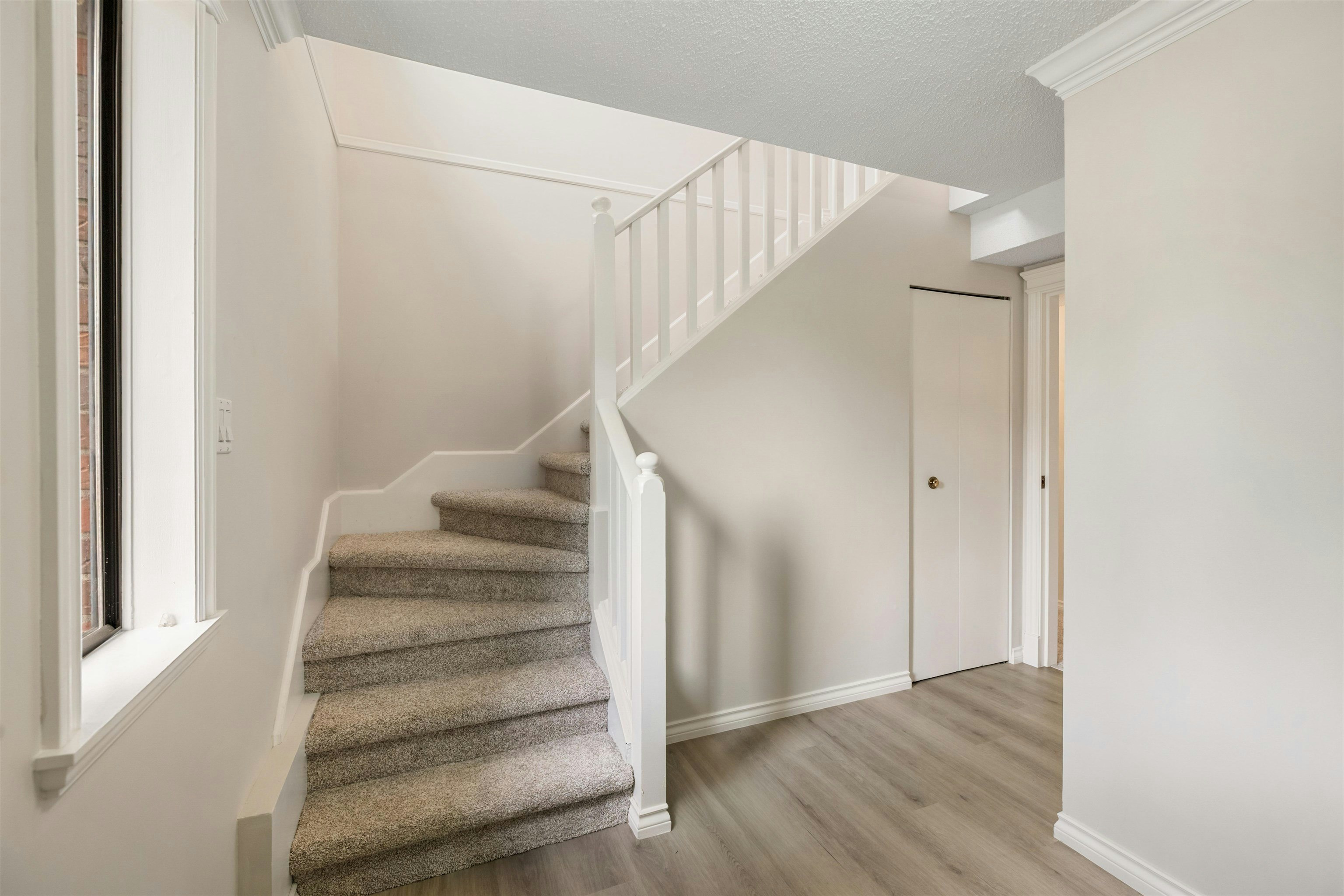 2235 152a Street, Surrey, BC, V4A 4P9 - 31