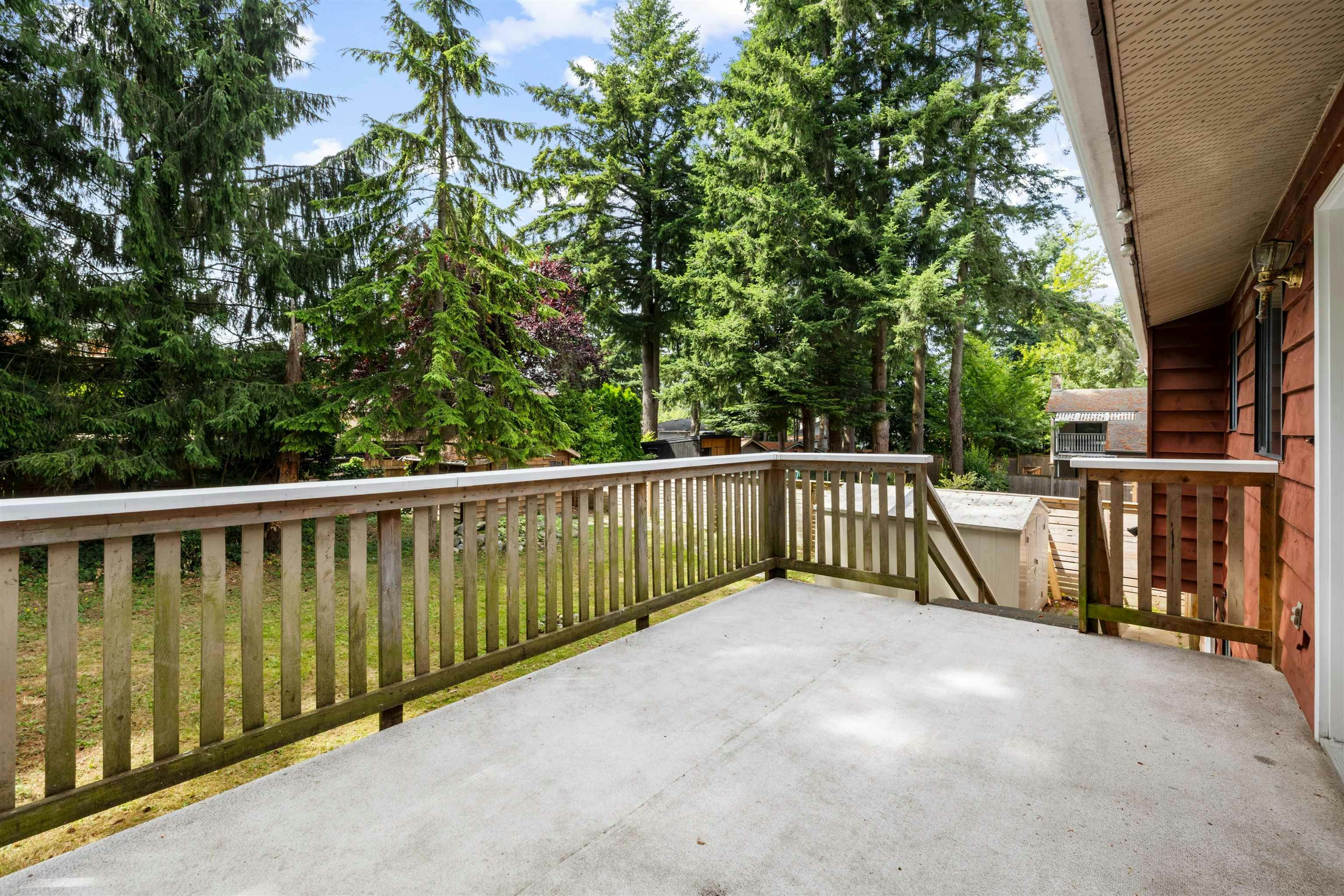 2235 152a Street, Surrey, BC, V4A 4P9 - 17