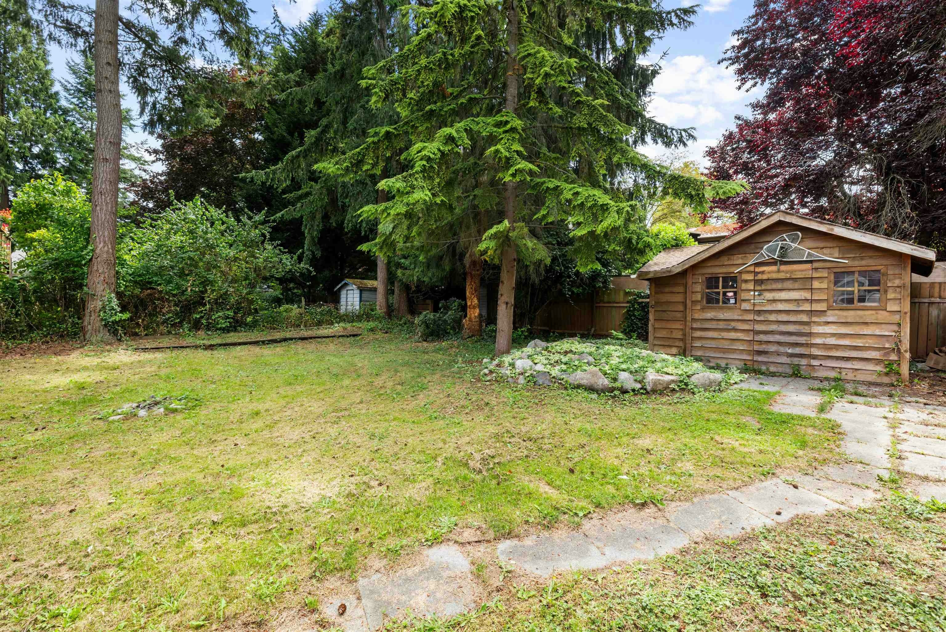2235 152a Street, Surrey, BC, V4A 4P9 - 12
