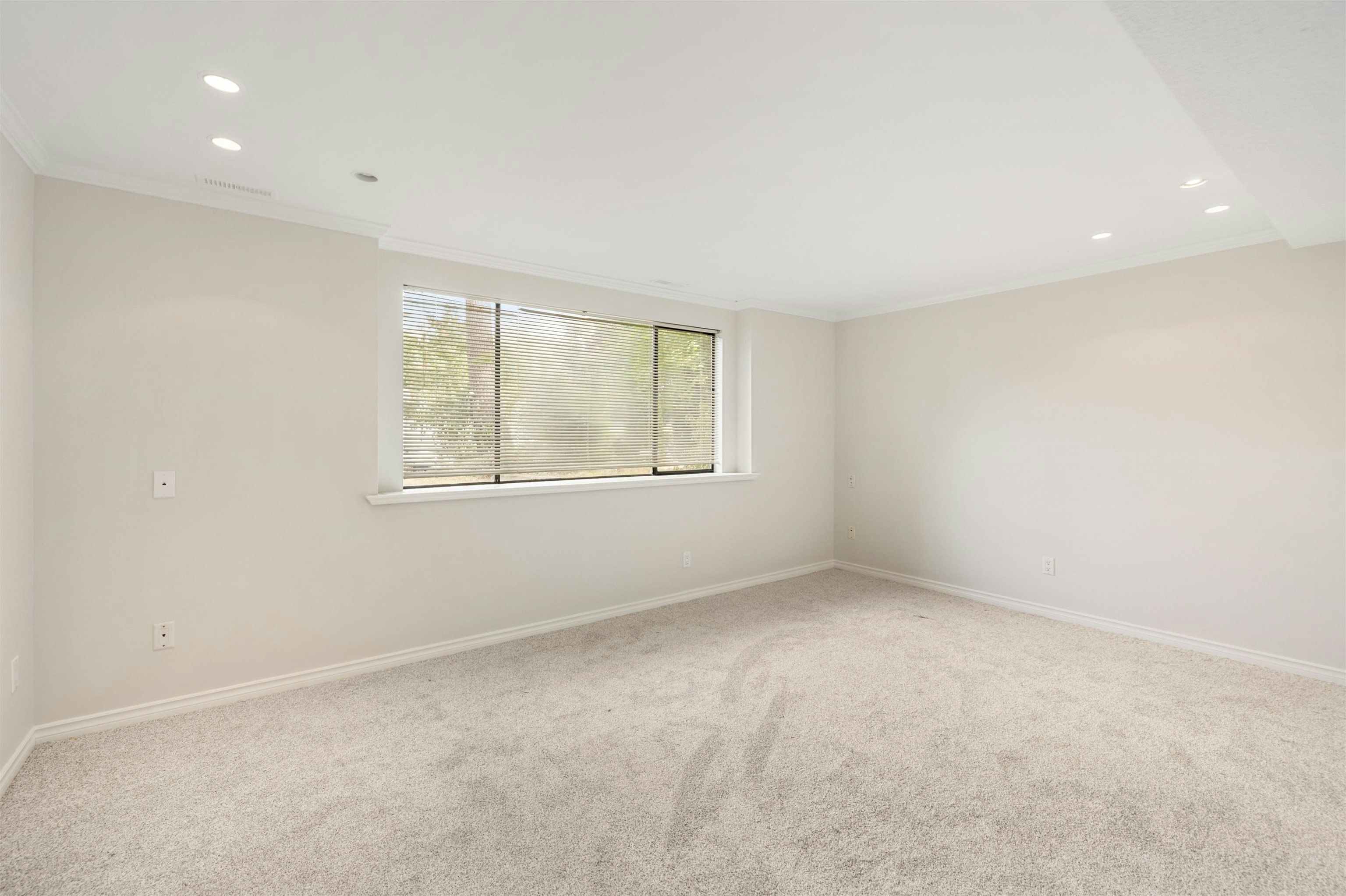 2235 152a Street, Surrey, BC, V4A 4P9 - 21