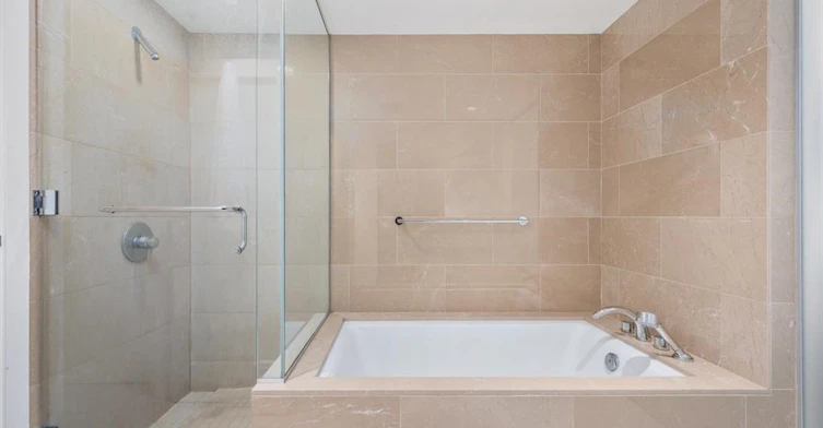 340X-111 Alberni Street, Port Moody, BC, V6E 4V2 - 13