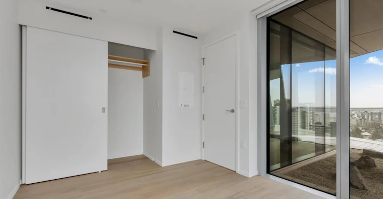 220X-1568 Alberni Street, Vancouver, BC, V6G 0E3 - 7