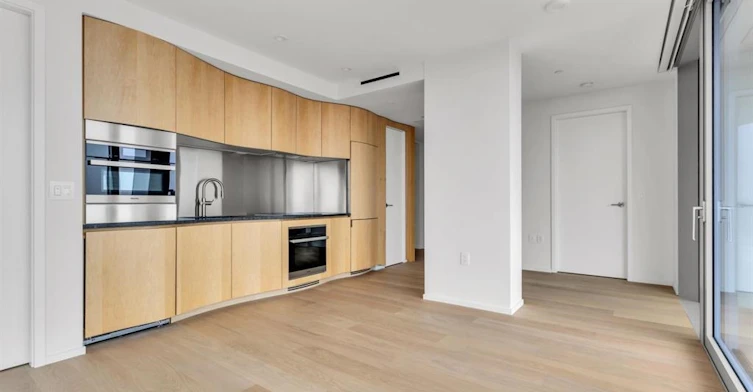 220X-1568 Alberni Street, Vancouver, BC, V6G 0E3 - 4