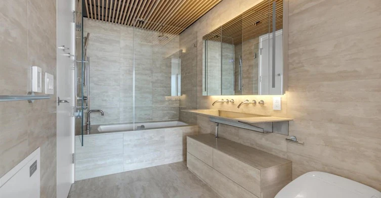 220X-1568 Alberni Street, Vancouver, BC, V6G 0E3 - 10