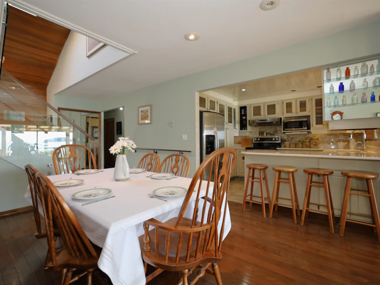 735 Franklin Road, Gibsons, BC, V0N 1V8 - 10